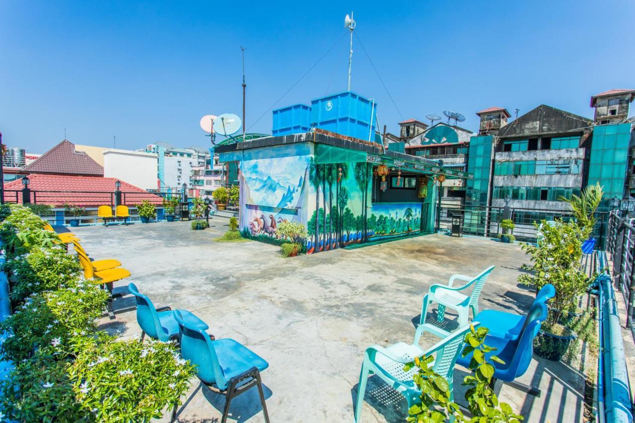 Golden Gate China Town Hotel Rangum Exterior foto